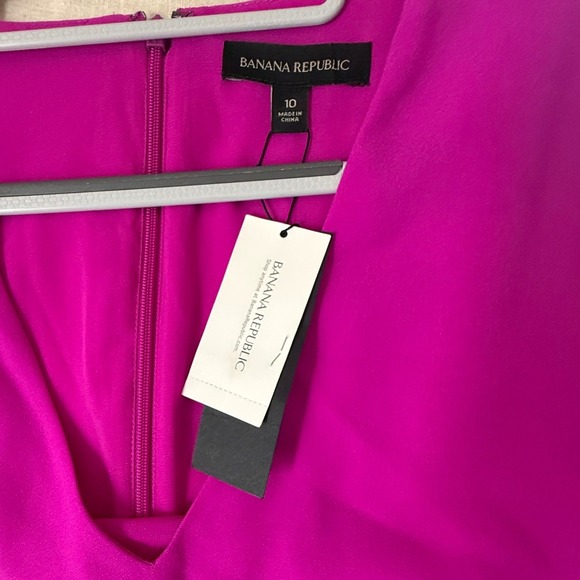 V-Neck Bell Sleeve Mini Dress Womens 10 Magenta NWT 783961-00 - Picture 8 of 8